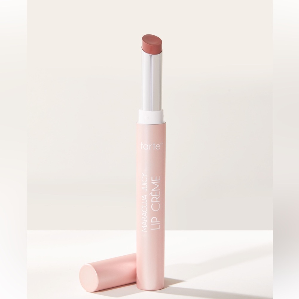 TARTE MARACUJA JUICY LIP CRÈME IN MAUVE. BRAND  NEW 👄